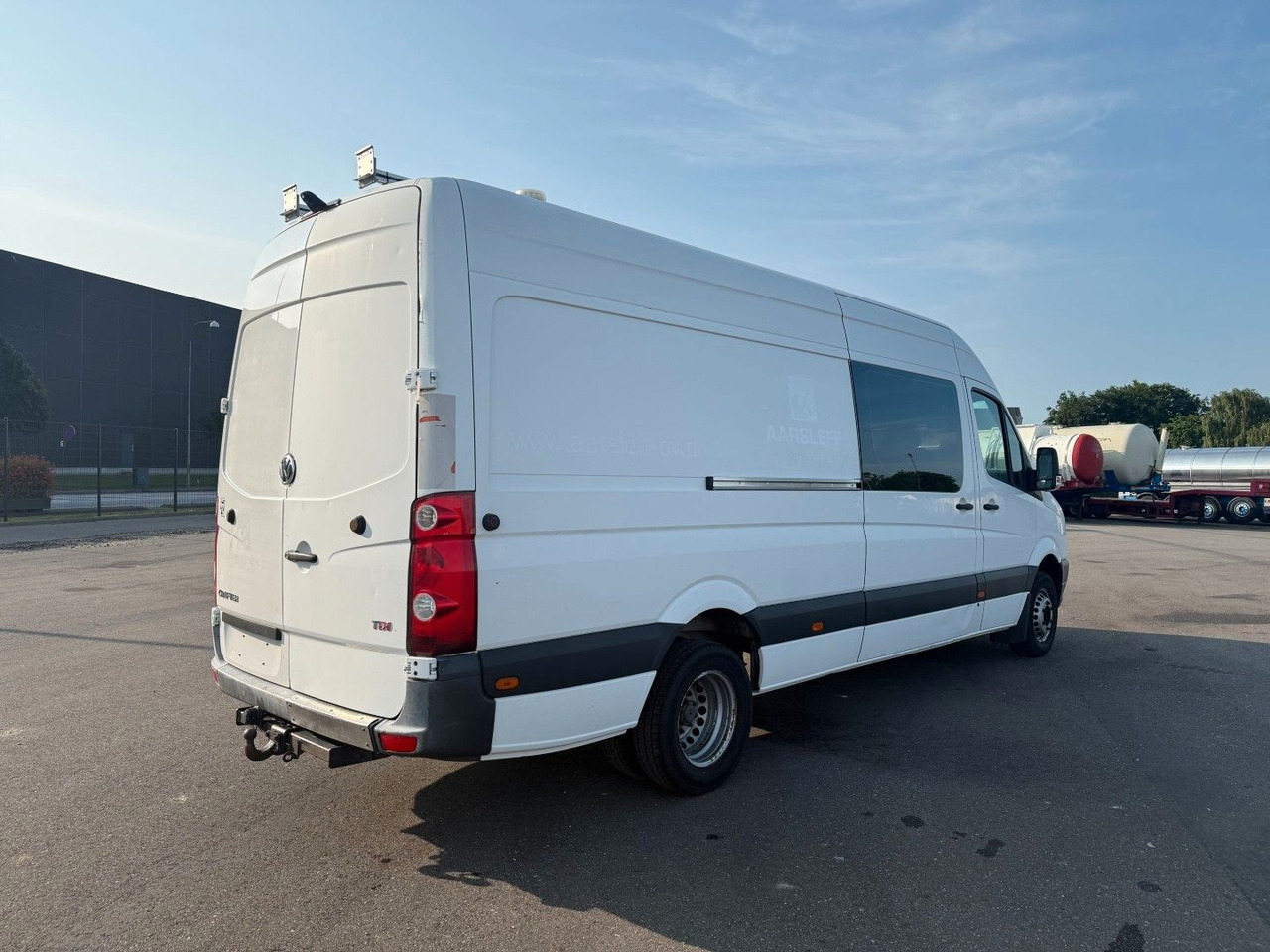 Volkswagen Crafter 50 163 HP Long Van - כלי רכב מסחרי עם לוח: תמונה 3 Volkswagen Crafter 50 163 HP Long Van - כלי רכב מסחרי עם לוח: תמונה 3