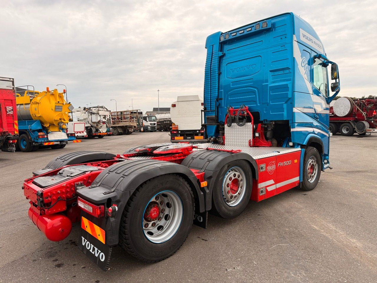 Volvo FH500 6x2/2 Globetrotter Euro 5 - יחידת טרקטור: תמונה 3 Volvo FH500 6x2/2 Globetrotter Euro 5 - יחידת טרקטור: תמונה 3