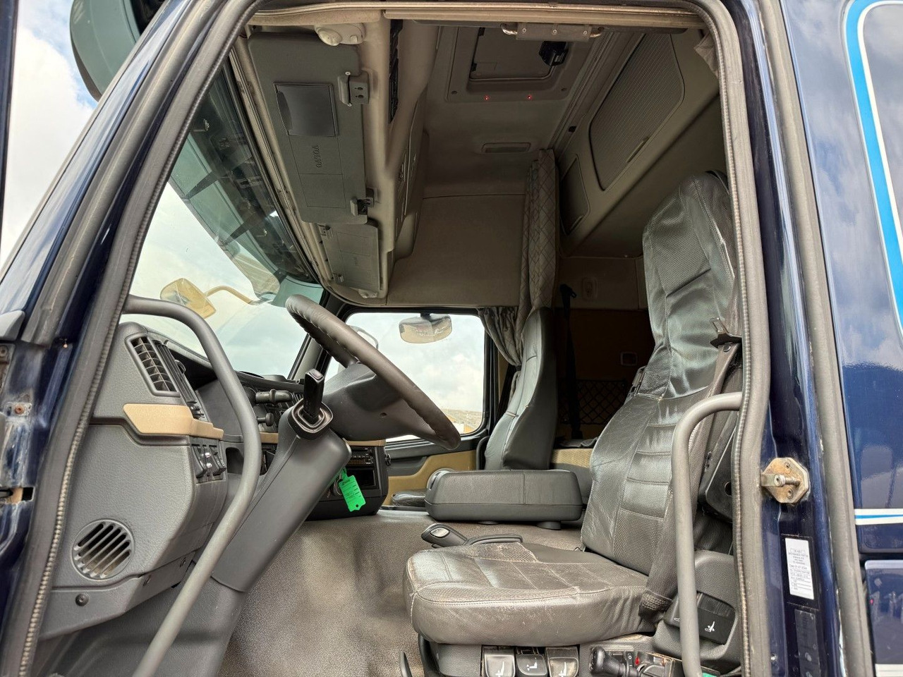 Volvo FM 480 6x2 Tractor unit with Tipper - יחידת טרקטור: תמונה 5 Volvo FM 480 6x2 Tractor unit with Tipper - יחידת טרקטור: תמונה 5