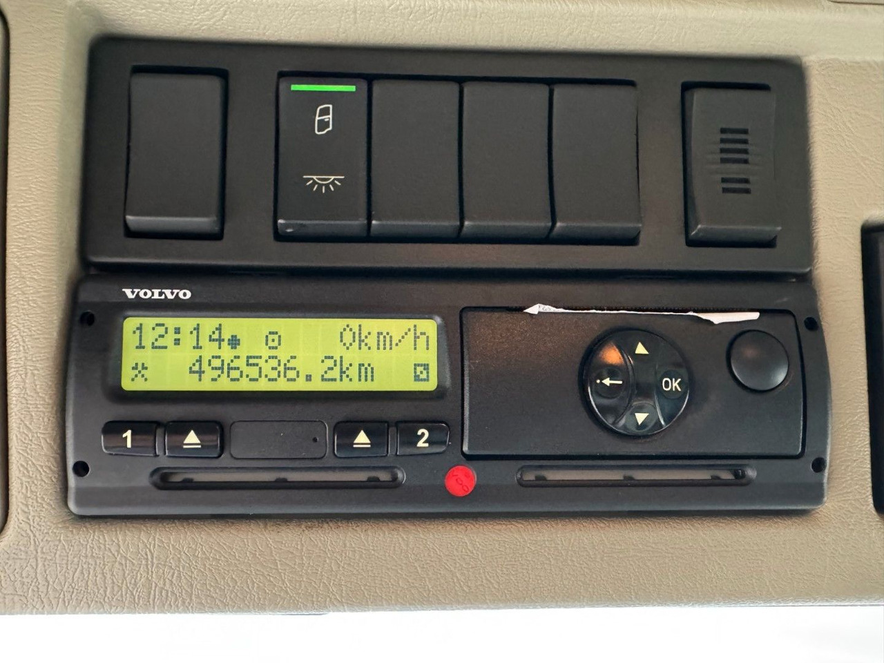 משאית קירור Volvo FM330 6x2*4 Carrier Supra 1250 Mt 9,9m (defekt f: תמונה 9 משאית קירור Volvo FM330 6x2*4 Carrier Supra 1250 Mt 9,9m (defekt f: תמונה 9