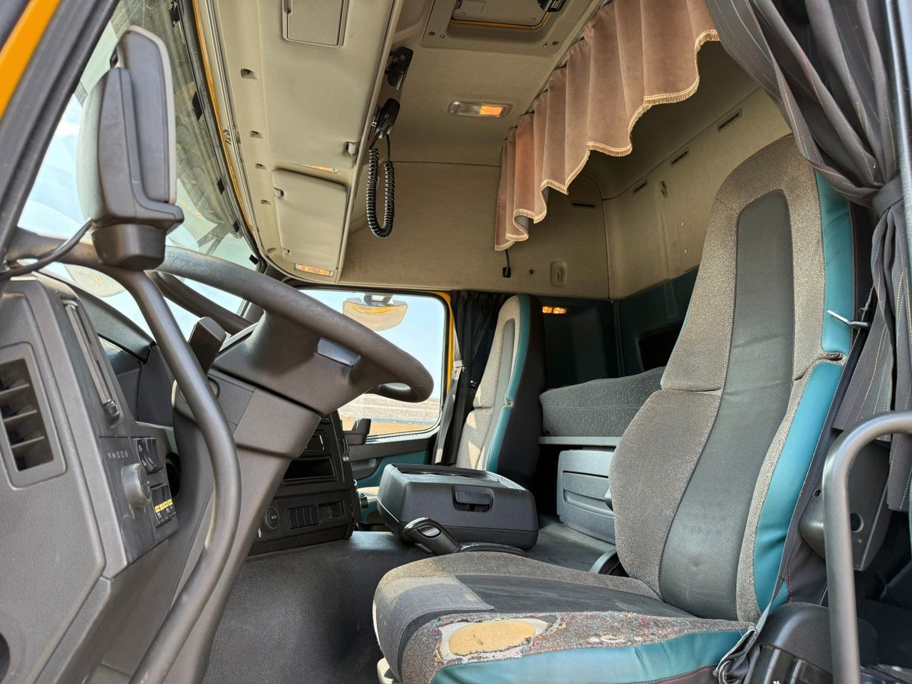 Volvo FMX500 8x4/4 Steel tipper Volvo FMX500 8x4/4 Steel tipper / Kipper - מזהיר: תמונה 5 Volvo FMX500 8x4/4 Steel tipper Volvo FMX500 8x4/4 Steel tipper / Kipper - מזהיר: תמונה 5