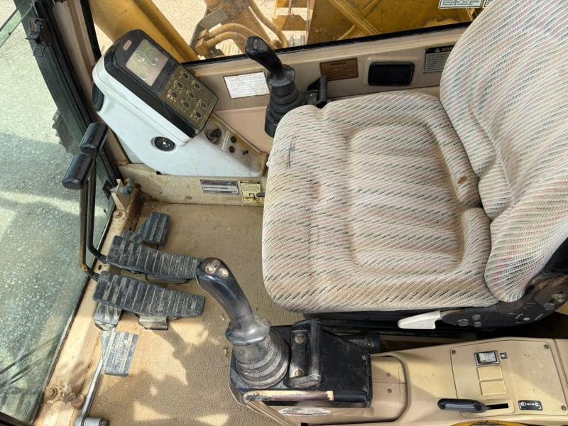 Caterpillar 320L - מחפר סורק: תמונה 5 Caterpillar 320L - מחפר סורק: תמונה 5