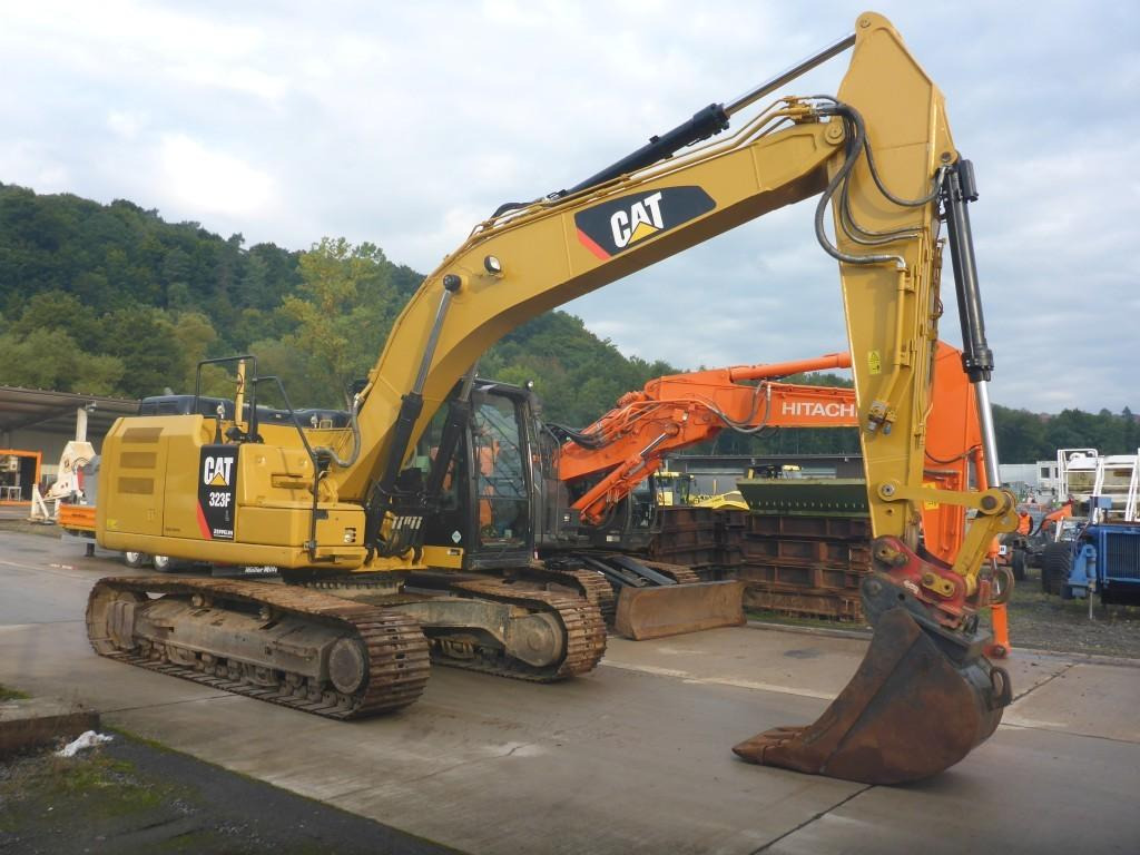 Caterpillar 323F L - מחפר סורק: תמונה 3 Caterpillar 323F L - מחפר סורק: תמונה 3