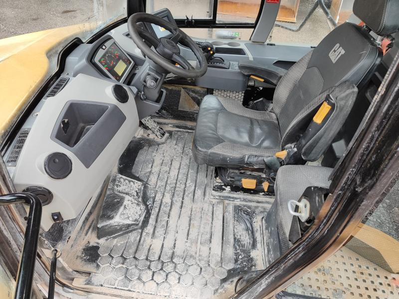 Caterpillar 740GC - מסיר פסולת מפרקי: תמונה 5 Caterpillar 740GC - מסיר פסולת מפרקי: תמונה 5