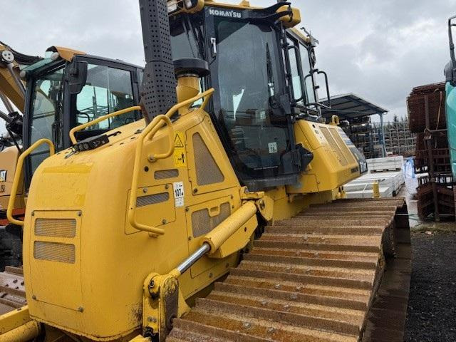 Komatsu D61PX-24 - דחפור: תמונה 4 Komatsu D61PX-24 - דחפור: תמונה 4