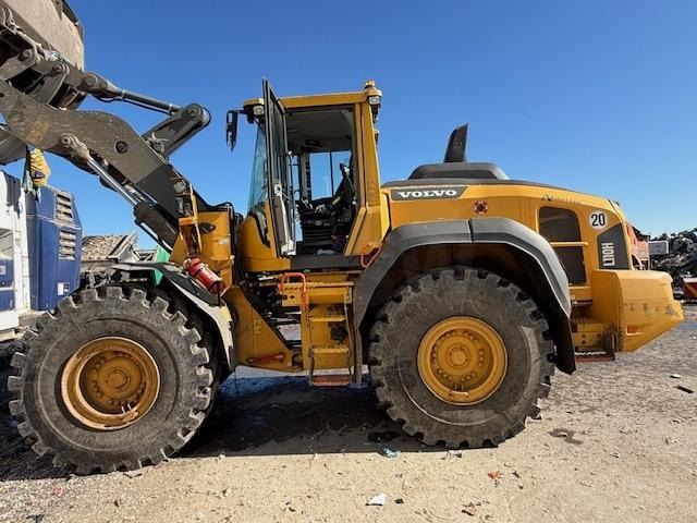 Volvo L110H - מעמיס גלגלים: תמונה 2 Volvo L110H - מעמיס גלגלים: תמונה 2