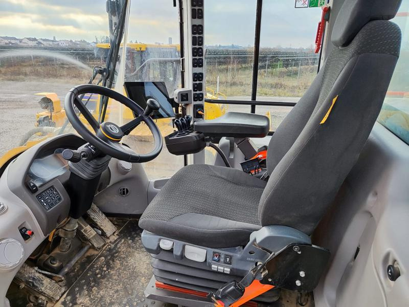 Volvo L150H - מעמיס גלגלים: תמונה 4 Volvo L150H - מעמיס גלגלים: תמונה 4