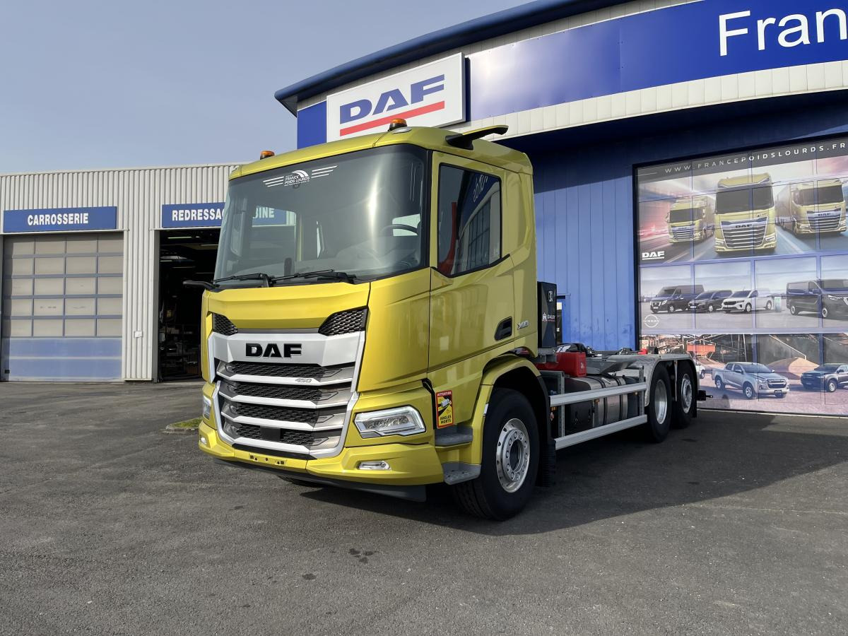 DAF XD 450 FAN - משאית הרמת וו: תמונה 2 DAF XD 450 FAN - משאית הרמת וו: תמונה 2