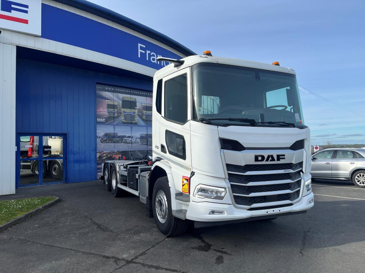 DAF XD 450 FAN - משאית הרמת וו: תמונה 2 DAF XD 450 FAN - משאית הרמת וו: תמונה 2