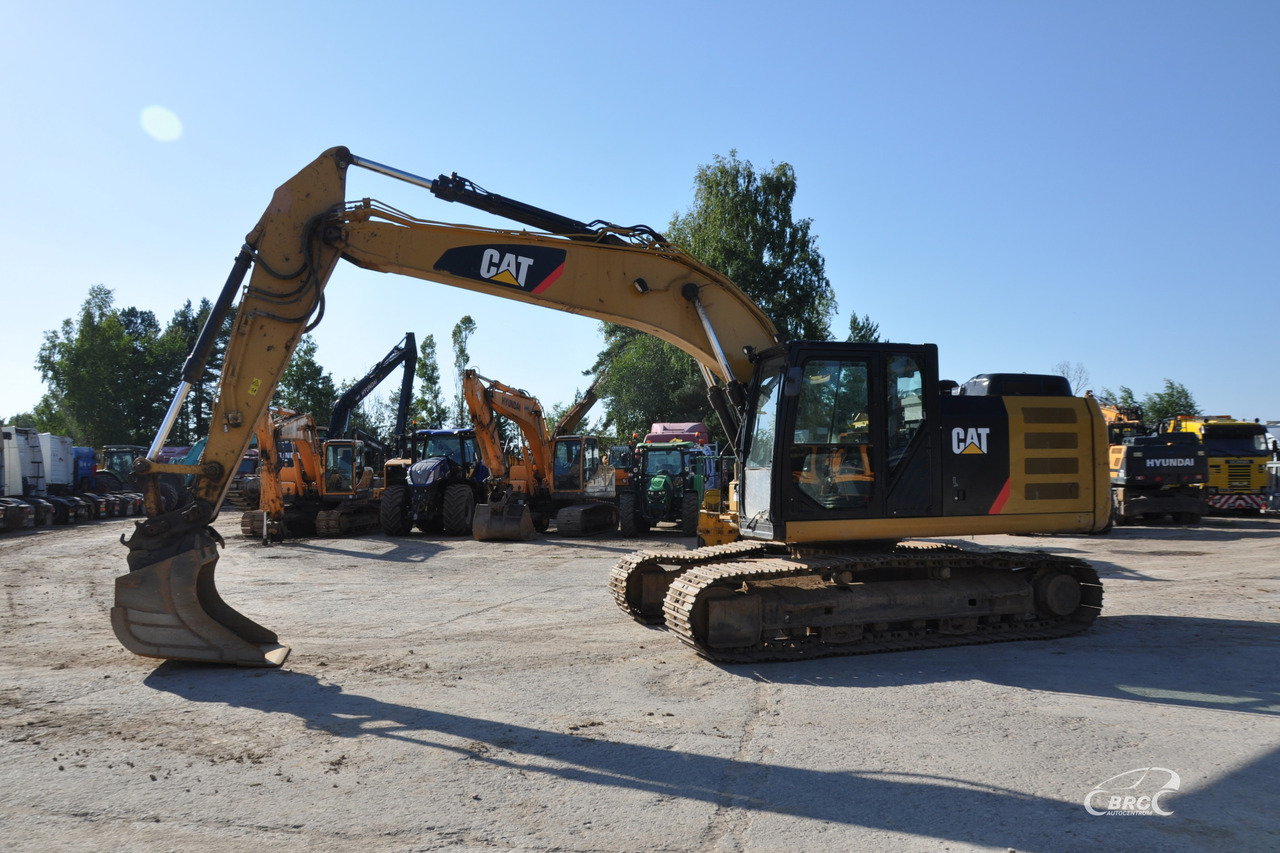 Caterpillar 320 - מחפר סורק: תמונה 3 Caterpillar 320 - מחפר סורק: תמונה 3