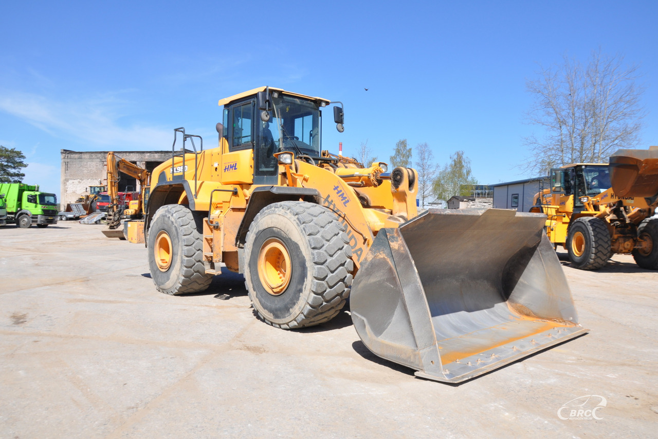 Hyundai HL980 - מעמיס גלגלים: תמונה 2 Hyundai HL980 - מעמיס גלגלים: תמונה 2