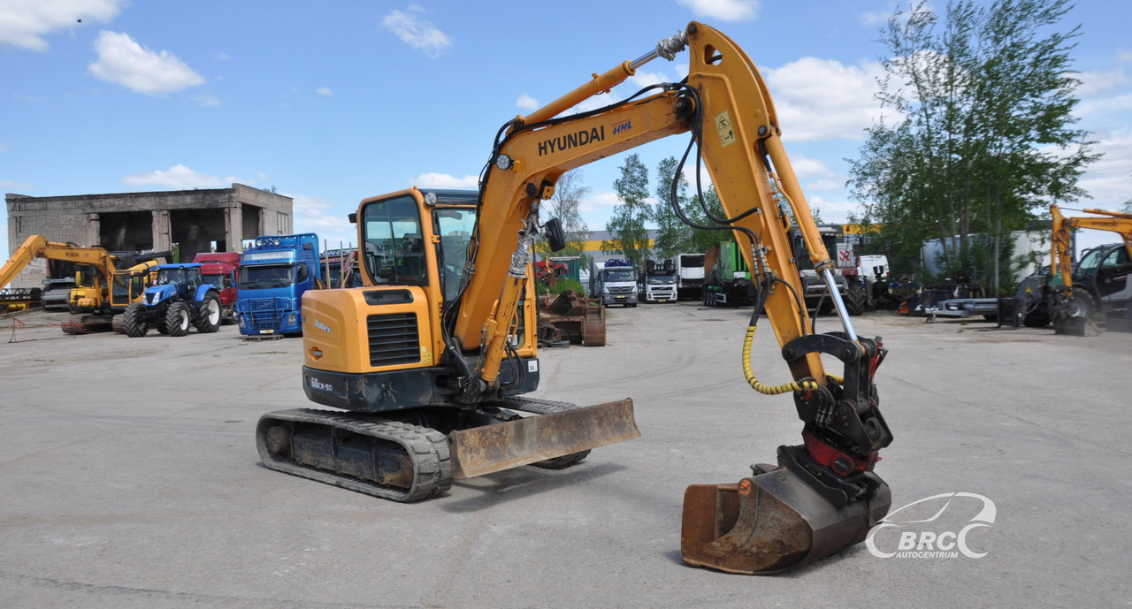 Hyundai R60CR-9A - מיני מחפר: תמונה 2 Hyundai R60CR-9A - מיני מחפר: תמונה 2