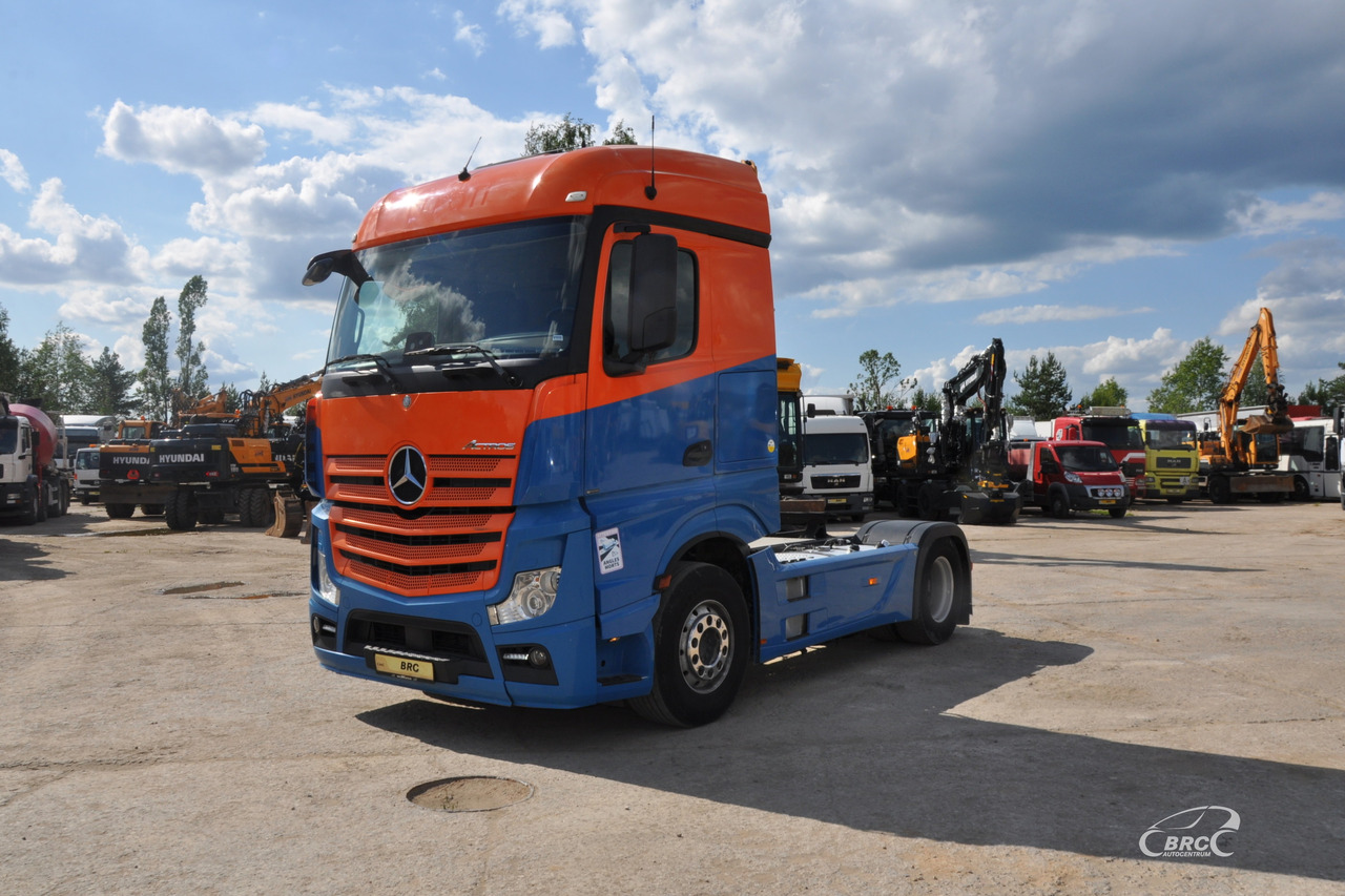 Mercedes-Benz Actros - יחידת טרקטור: תמונה 1 Mercedes-Benz Actros - יחידת טרקטור: תמונה 1
