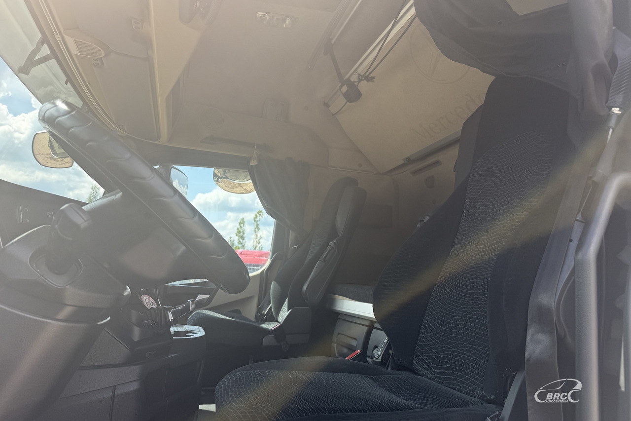 יחידת טרקטור Mercedes-Benz Actros: תמונה 12 יחידת טרקטור Mercedes-Benz Actros: תמונה 12