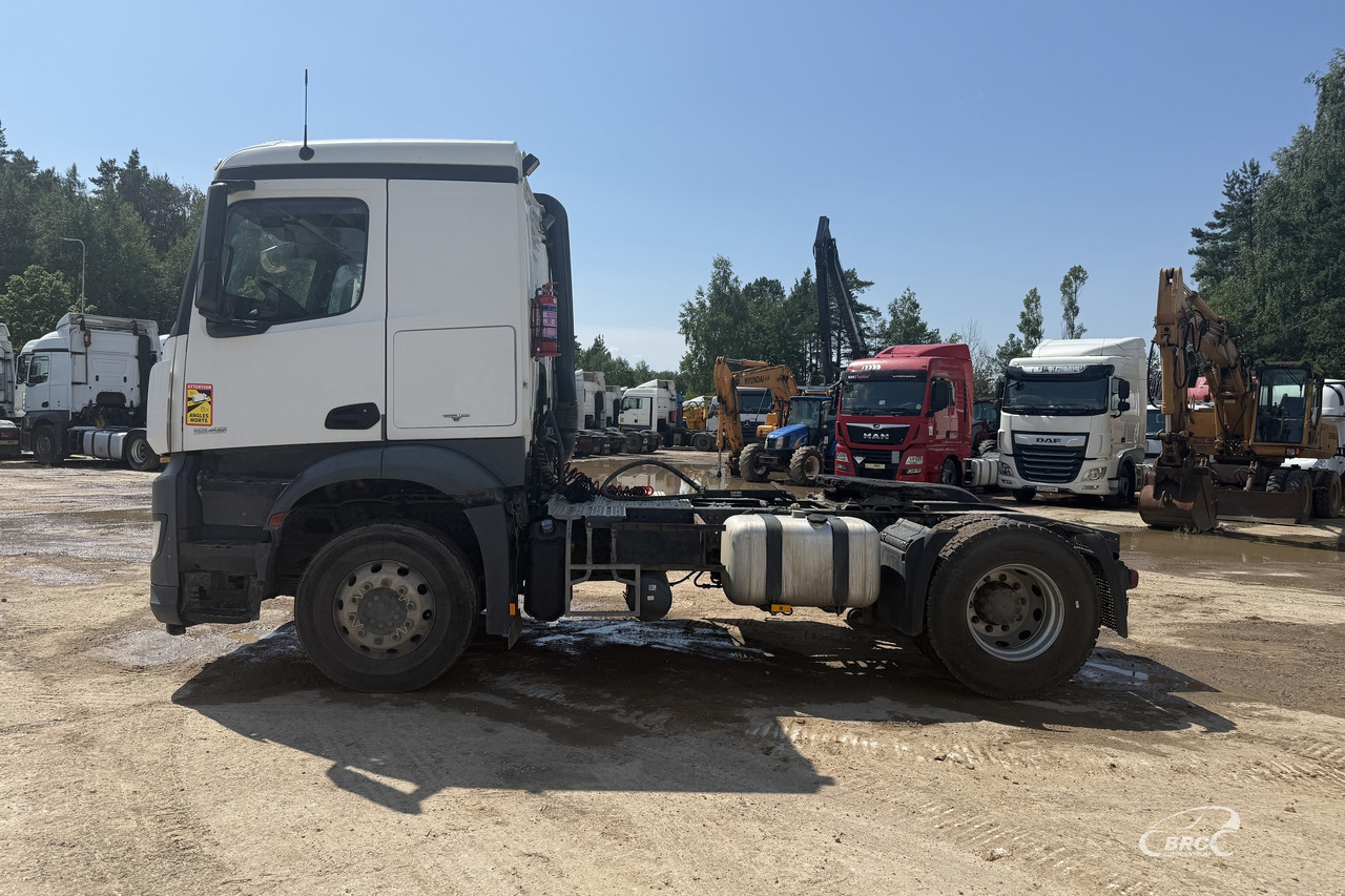 Mercedes-Benz Arocs - יחידת טרקטור: תמונה 3 Mercedes-Benz Arocs - יחידת טרקטור: תמונה 3