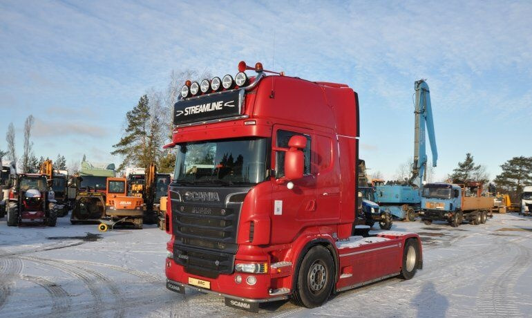 Scania R 560 V8 Retarder Topline - יחידת טרקטור: תמונה 1 Scania R 560 V8 Retarder Topline - יחידת טרקטור: תמונה 1