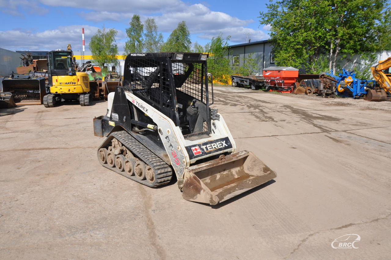 Terex PT30A - מעמיס היגוי החלקה: תמונה 2 Terex PT30A - מעמיס היגוי החלקה: תמונה 2