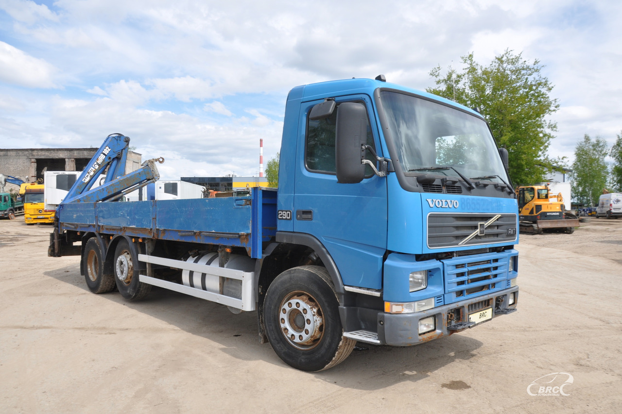 Volvo FM7 - משאית צד נופל/ שטוחה: תמונה 2 Volvo FM7 - משאית צד נופל/ שטוחה: תמונה 2