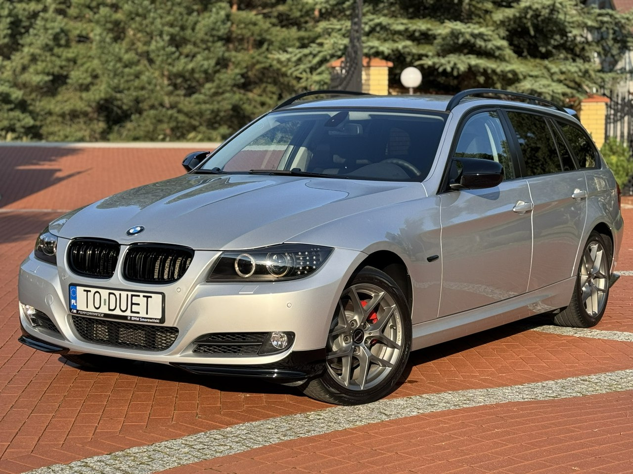 BMW 320 - רכב סטיישן: תמונה 3 BMW 320 - רכב סטיישן: תמונה 3