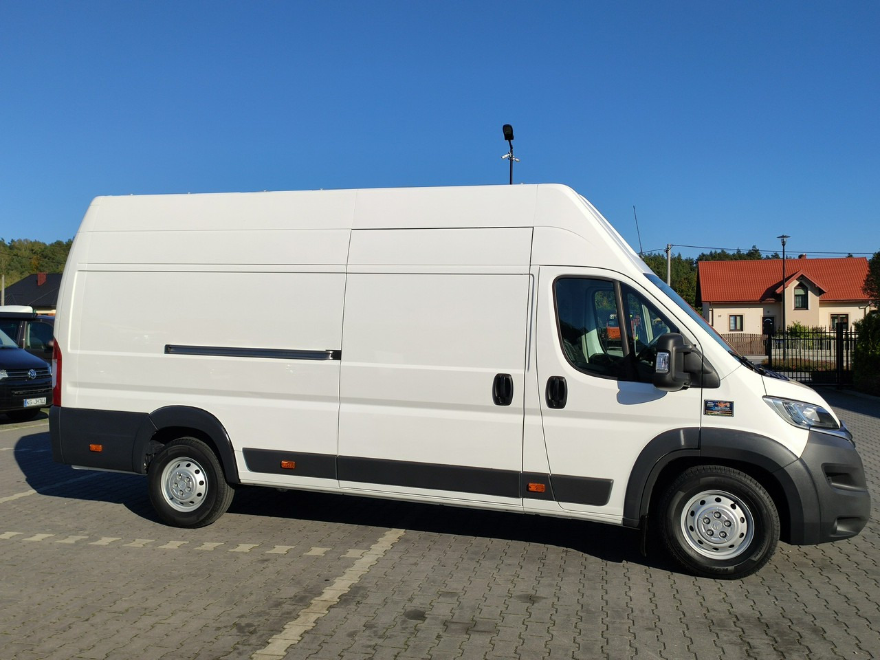 Citroen Jumper - כלי רכב מסחרי עם לוח: תמונה 1 Citroen Jumper - כלי רכב מסחרי עם לוח: תמונה 1