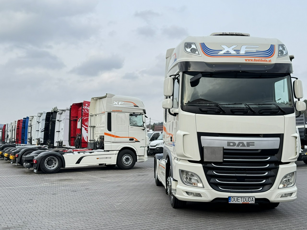 DAF XF 460 SSC E6 Standard Klima Postojowa - יחידת טרקטור: תמונה 4 DAF XF 460 SSC E6 Standard Klima Postojowa - יחידת טרקטור: תמונה 4
