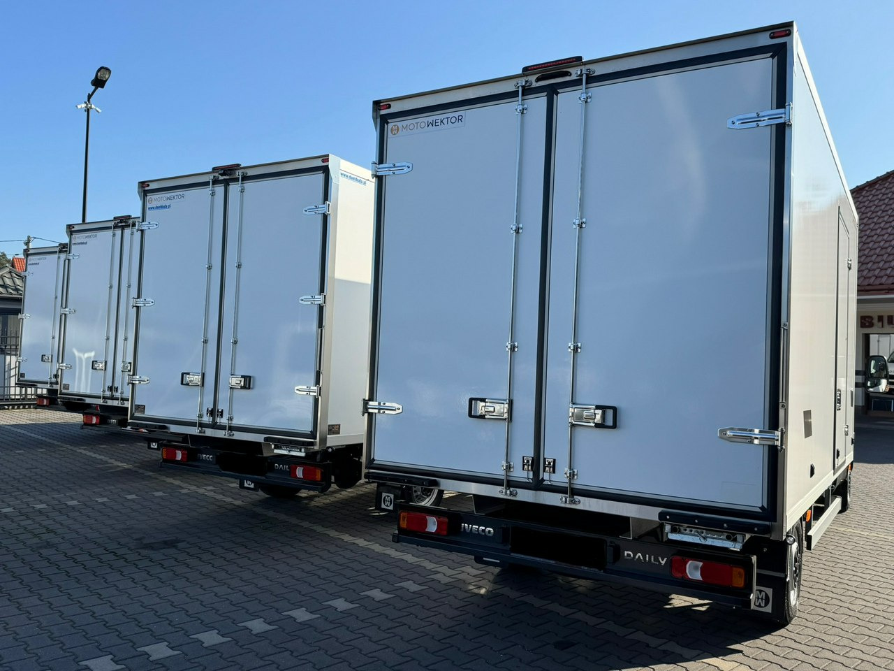 Iveco Daily 35S16 V - כלי רכב מסחרי לקירור: תמונה 3 Iveco Daily 35S16 V - כלי רכב מסחרי לקירור: תמונה 3