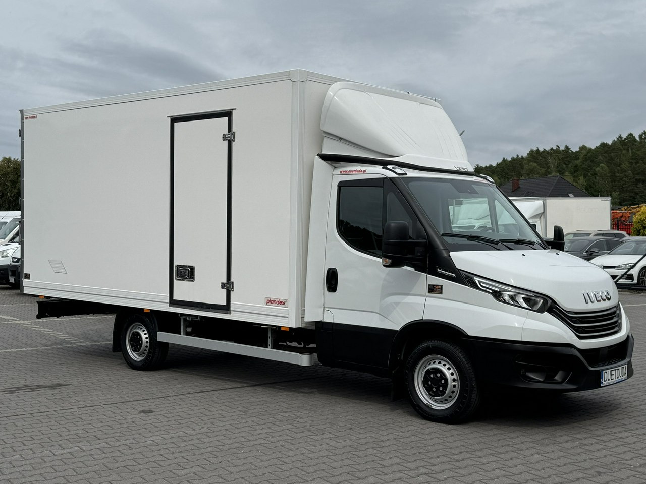 Iveco Daily 35S18 H - כלי רכב מסחרי עם תיבה: תמונה 1 Iveco Daily 35S18 H - כלי רכב מסחרי עם תיבה: תמונה 1