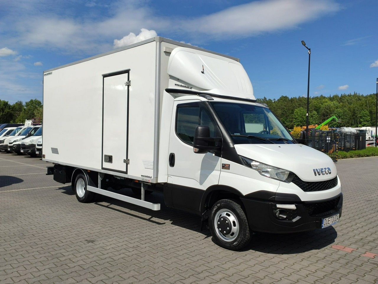 Iveco Daily 50C15 V - כלי רכב מסחרי עם תיבה: תמונה 2 Iveco Daily 50C15 V - כלי רכב מסחרי עם תיבה: תמונה 2