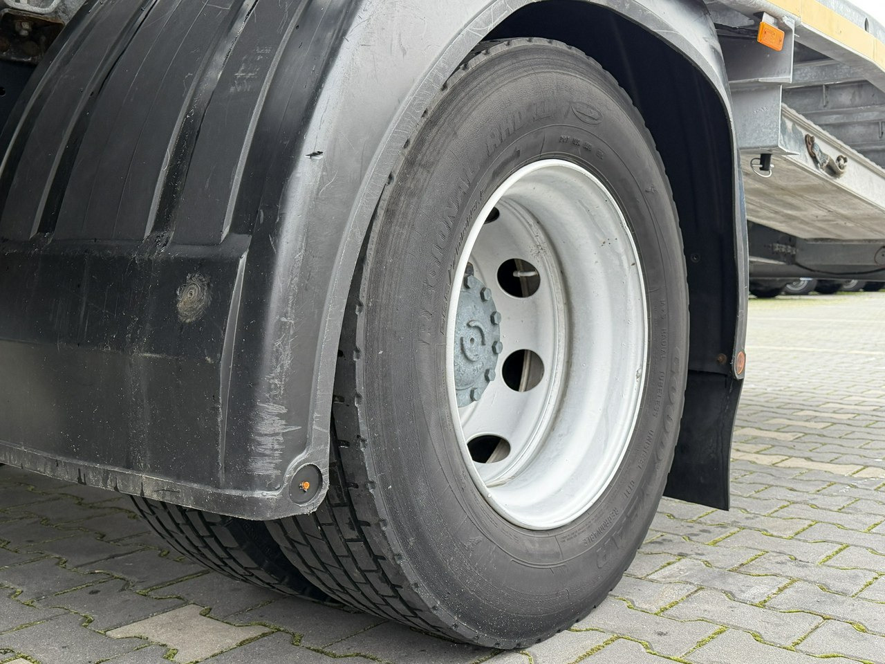 Iveco EUROCARGO 120E25 E6 Laweta Zagłebiana Platforma Pomoc Drogowa - משאית גרירה: תמונה 5 Iveco EUROCARGO 120E25 E6 Laweta Zagłebiana Platforma Pomoc Drogowa - משאית גרירה: תמונה 5