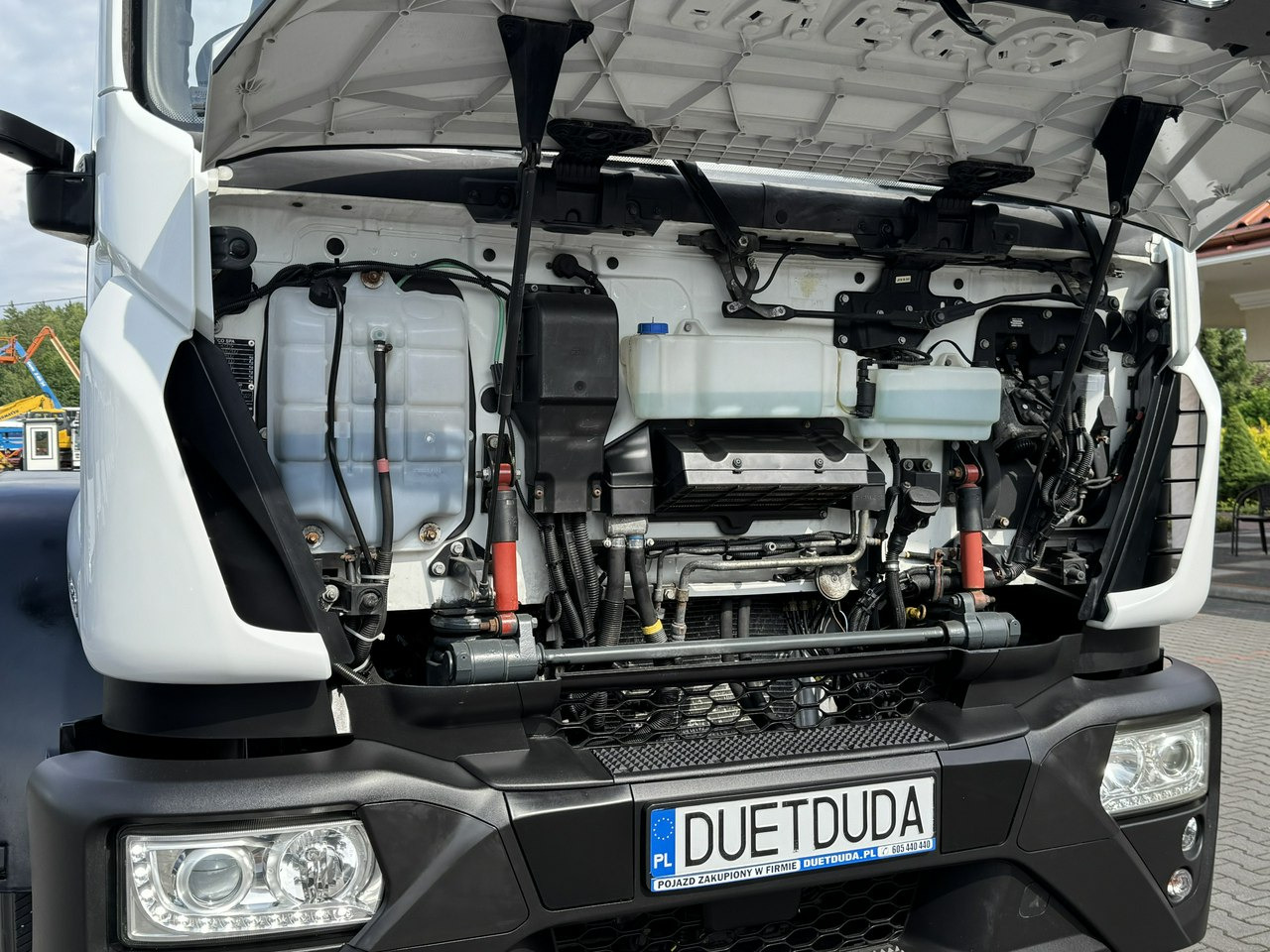 Iveco Eurocargo 150-280 Rama 550cm Napęd 4x4 Reduktor + Blokady - משאית עם שלדת תא: תמונה 5 Iveco Eurocargo 150-280 Rama 550cm Napęd 4x4 Reduktor + Blokady - משאית עם שלדת תא: תמונה 5