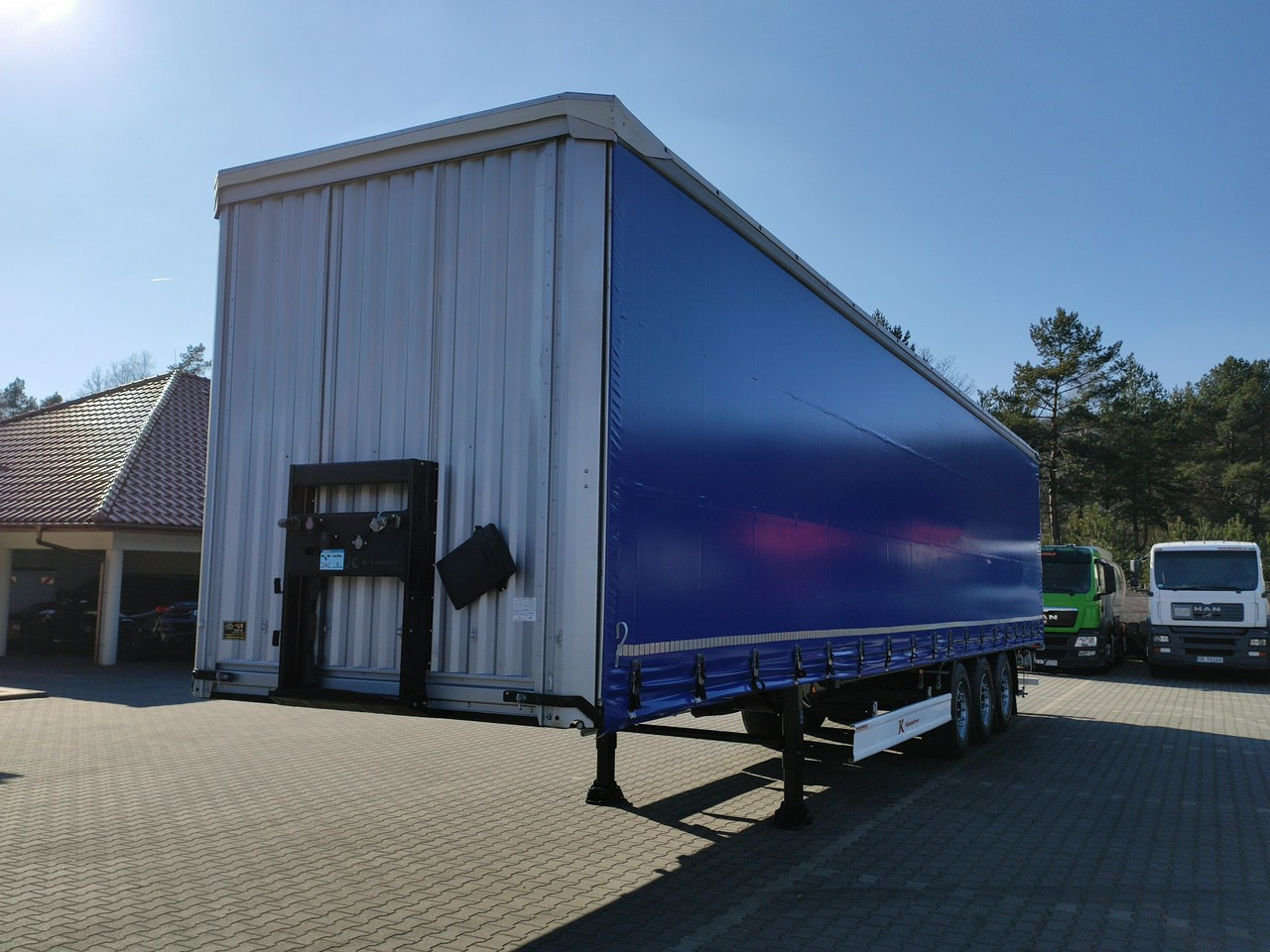 Kassbohrer Maxima XS Standard Super Stan Nowe Firany !!! - סמיטריילר עם וילונות צד: תמונה 5 Kassbohrer Maxima XS Standard Super Stan Nowe Firany !!! - סמיטריילר עם וילונות צד: תמונה 5