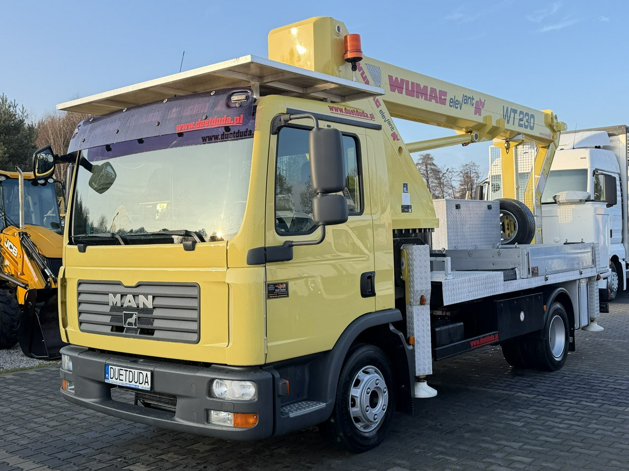 MAN TGL 8.210 Zwyżka WUMAG WT 230 23m w bok 18m podnośnik - פלטפורמה אווירית מותקנת על משאית: תמונה 3 MAN TGL 8.210 Zwyżka WUMAG WT 230 23m w bok 18m podnośnik - פלטפורמה אווירית מותקנת על משאית: תמונה 3