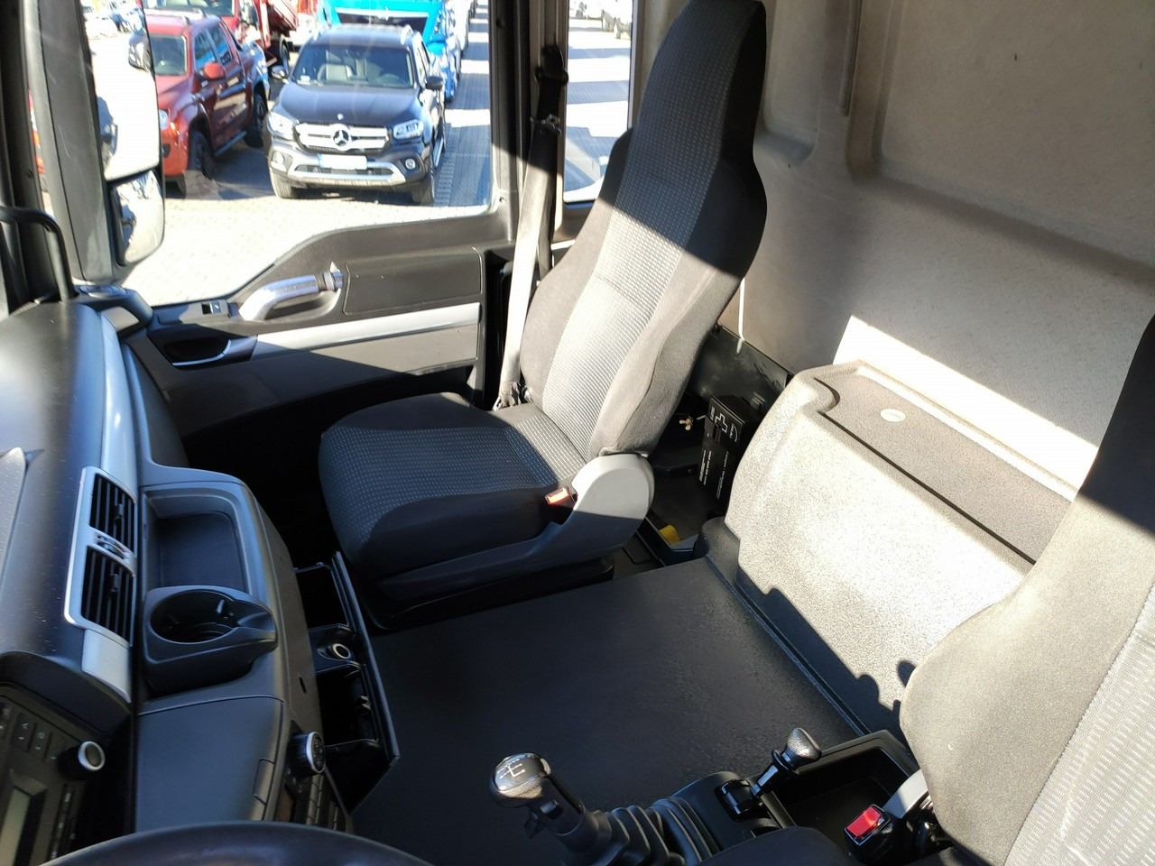 משאית צד נופל/ שטוחה, משאית מנוף MAN TGS 26.360 6x4: תמונה 18