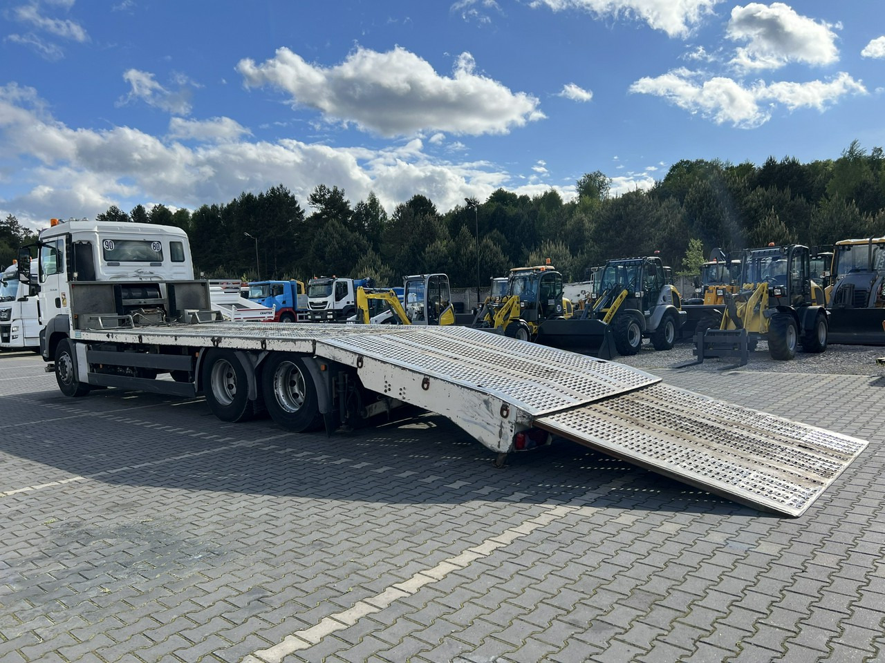 MAN TGS 28.360 6x2 Najazd Hydrauliczny Laweta Ciężarowa - משאית גרירה: תמונה 3 MAN TGS 28.360 6x2 Najazd Hydrauliczny Laweta Ciężarowa - משאית גרירה: תמונה 3