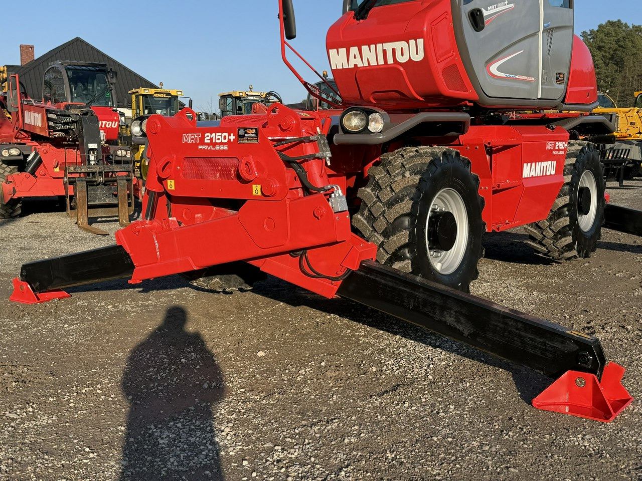 Manitou MRT 2150 + ROTO Ładowarka Teleskopowa Obrotowa - מפעיל טלסקופי: תמונה 2 Manitou MRT 2150 + ROTO Ładowarka Teleskopowa Obrotowa - מפעיל טלסקופי: תמונה 2