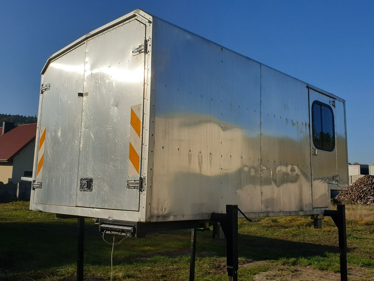 Mercedes ATEGO 1221 - גוף החלפה - תיבה: תמונה 4 Mercedes ATEGO 1221 - גוף החלפה - תיבה: תמונה 4