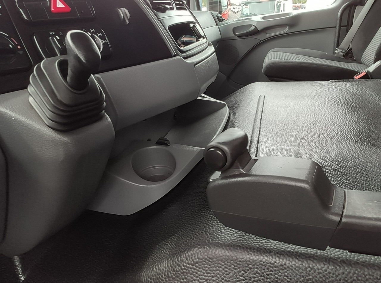 מזהיר Mercedes Actros 4141 8x6 Wywrot SKIBICKI Automat EPS ze Sprzegłem !!!: תמונה 33 מזהיר Mercedes Actros 4141 8x6 Wywrot SKIBICKI Automat EPS ze Sprzegłem !!!: תמונה 33