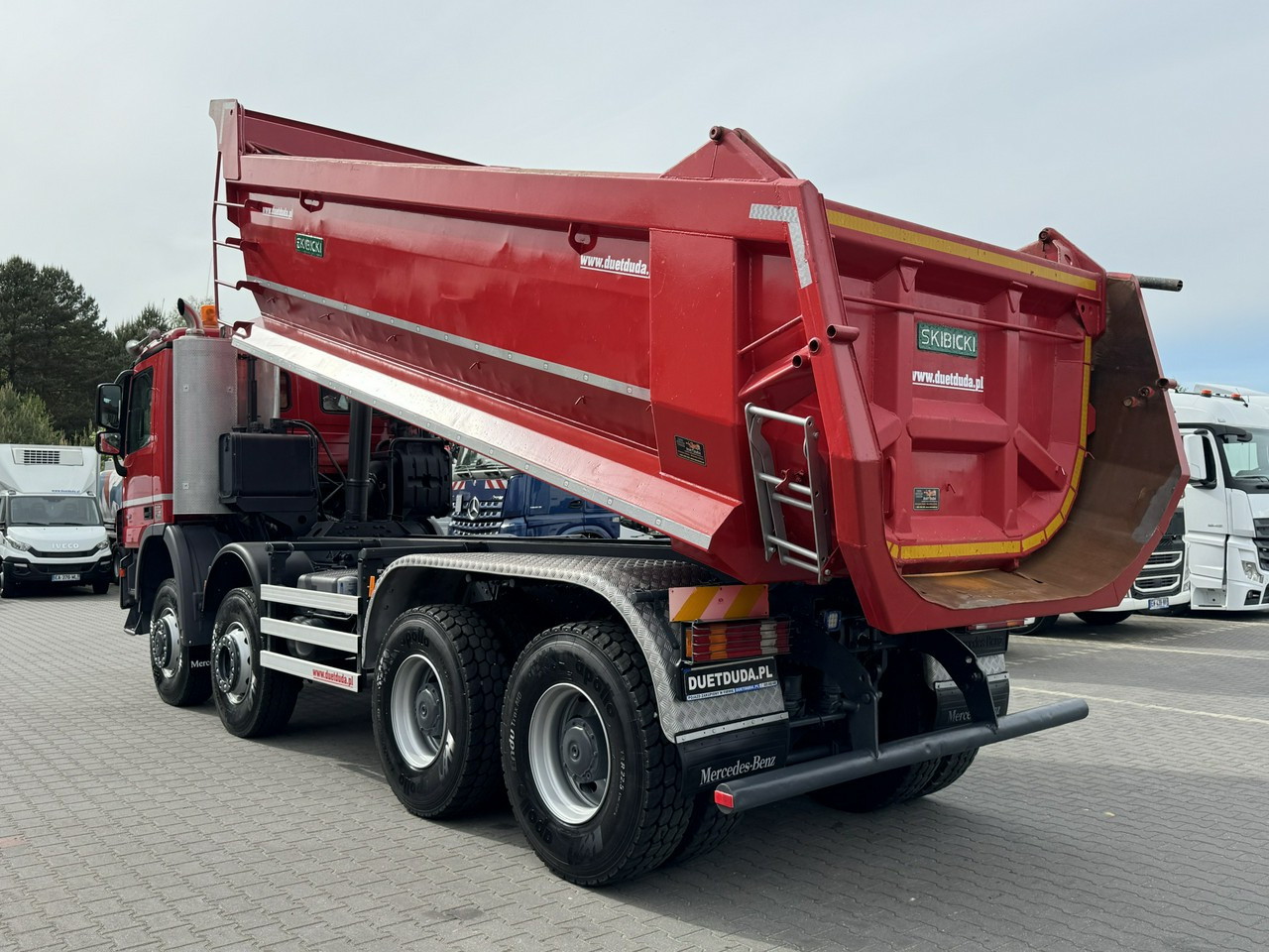 מזהיר Mercedes Actros 4141 8x6 Wywrot SKIBICKI Automat EPS ze Sprzegłem !!!: תמונה 17 מזהיר Mercedes Actros 4141 8x6 Wywrot SKIBICKI Automat EPS ze Sprzegłem !!!: תמונה 17