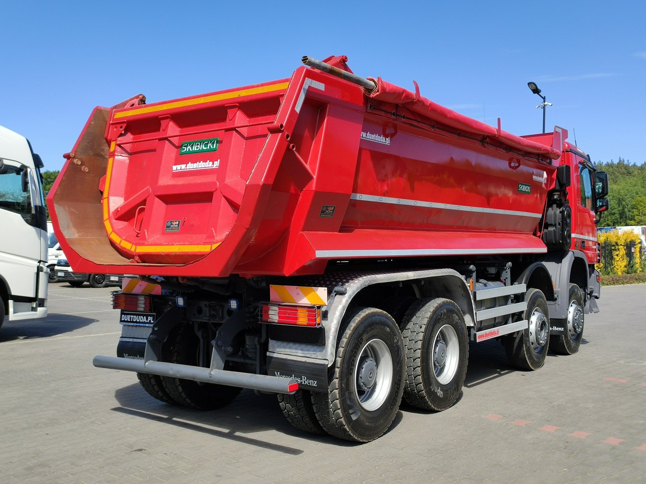 Mercedes Actros 4141 8x6 Wywrot SKIBICKI Automat EPS ze Sprzegłem !!! - מזהיר: תמונה 3 Mercedes Actros 4141 8x6 Wywrot SKIBICKI Automat EPS ze Sprzegłem !!! - מזהיר: תמונה 3