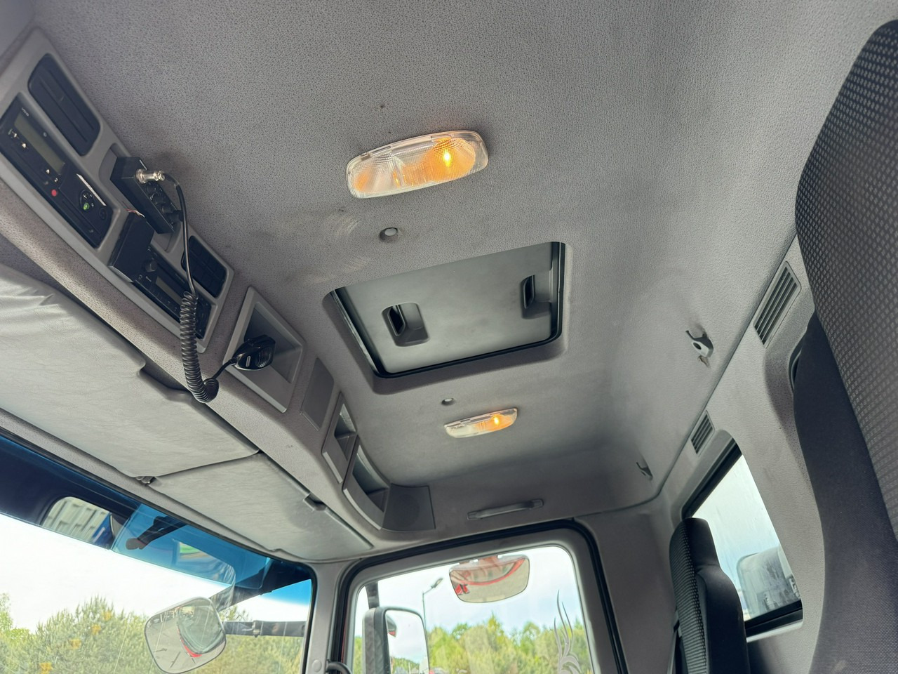 מזהיר Mercedes Actros 4141 8x6 Wywrot SKIBICKI Automat EPS ze Sprzegłem !!!: תמונה 28 מזהיר Mercedes Actros 4141 8x6 Wywrot SKIBICKI Automat EPS ze Sprzegłem !!!: תמונה 28