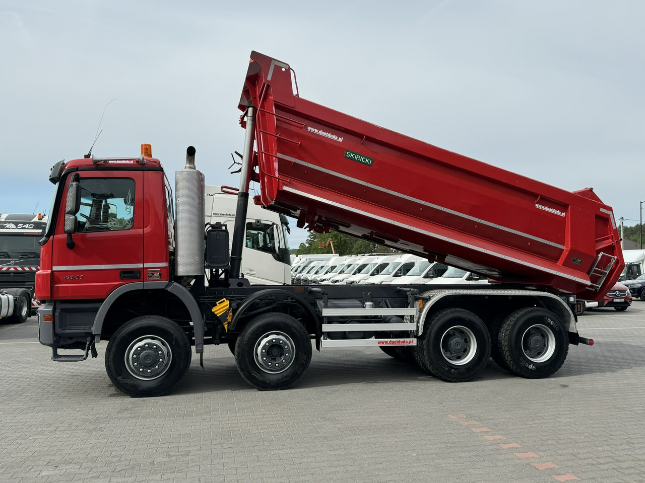מזהיר Mercedes Actros 4141 8x6 Wywrot SKIBICKI Automat EPS ze Sprzegłem !!!: תמונה 14 מזהיר Mercedes Actros 4141 8x6 Wywrot SKIBICKI Automat EPS ze Sprzegłem !!!: תמונה 14