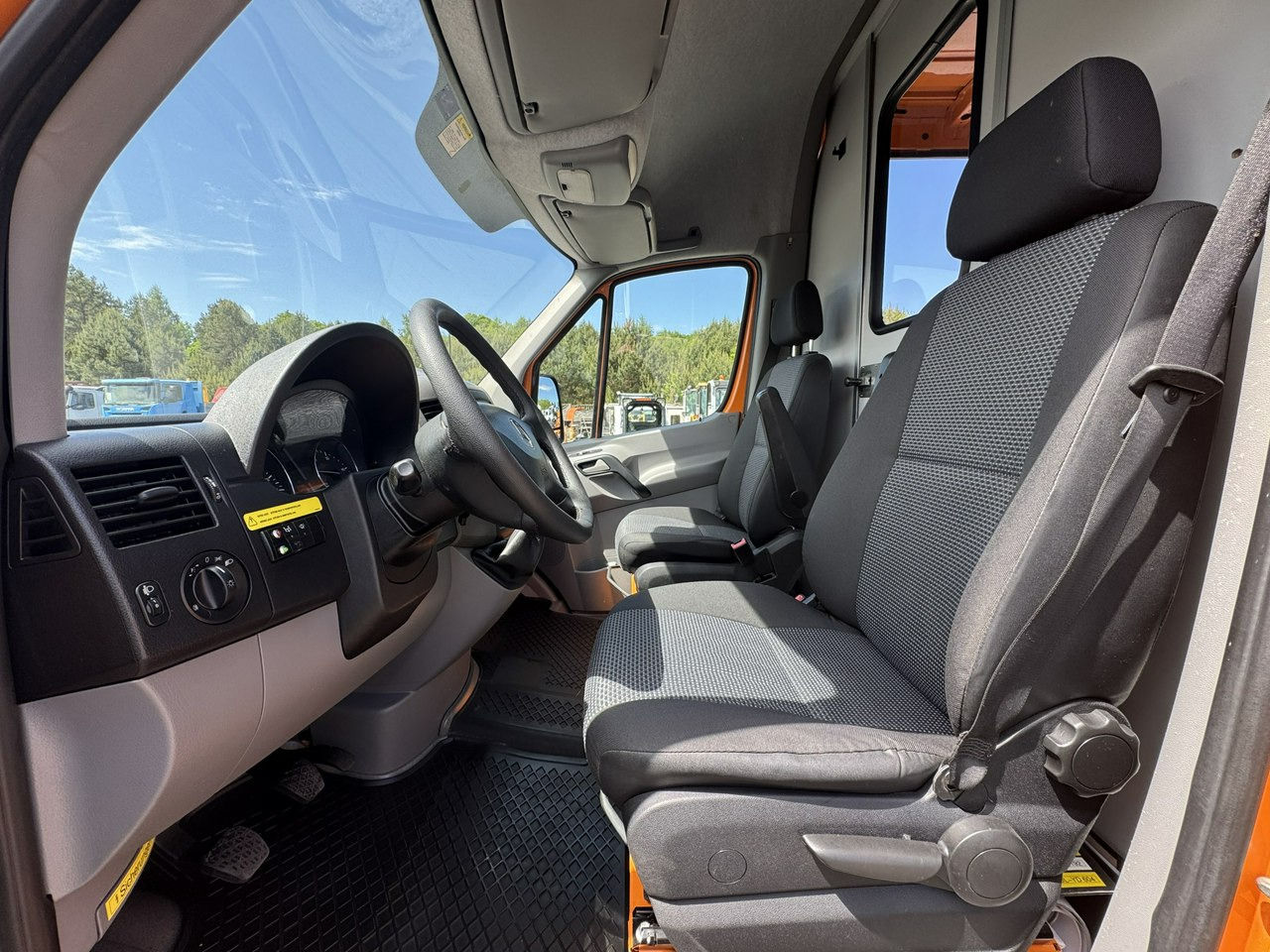 פלטפורמה אווירית מותקנת על משאית Mercedes Sprinter Zwyżka Podnośnik Koszowy VERSALIFT KLUBB ET-36-LF UDT: תמונה 25