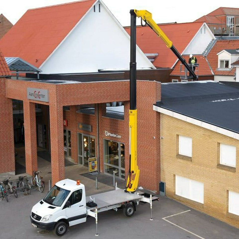 Mercedes Sprinter Zwyżka Podnośnik Koszowy VERSALIFT VTX-240 UDT - פלטפורמה אווירית מותקנת על משאית: תמונה 3 Mercedes Sprinter Zwyżka Podnośnik Koszowy VERSALIFT VTX-240 UDT - פלטפורמה אווירית מותקנת על משאית: תמונה 3
