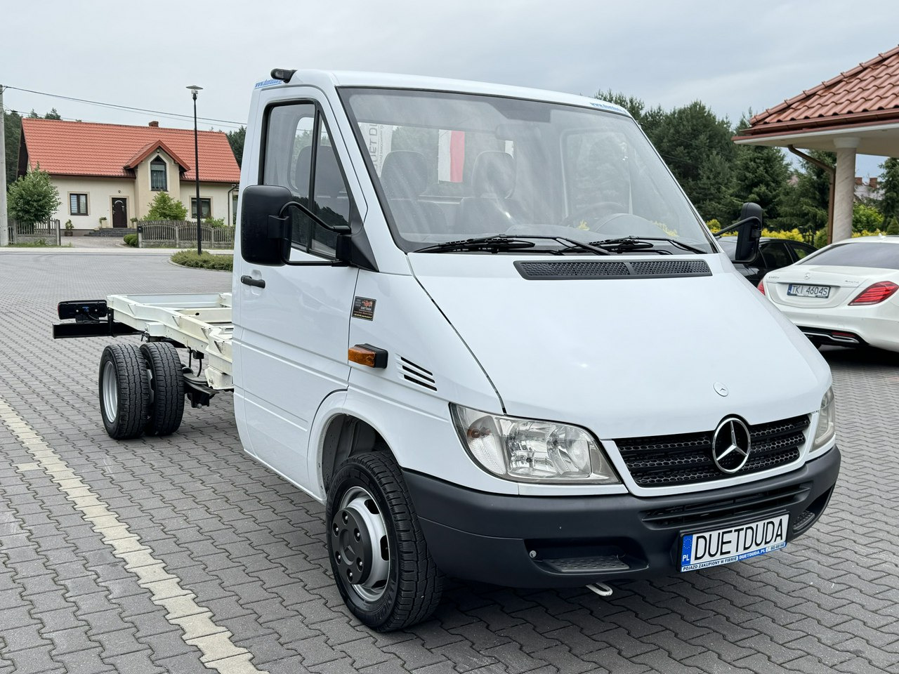 Mercedes Sprinter - משאית עם שלדת תא: תמונה 3 Mercedes Sprinter - משאית עם שלדת תא: תמונה 3