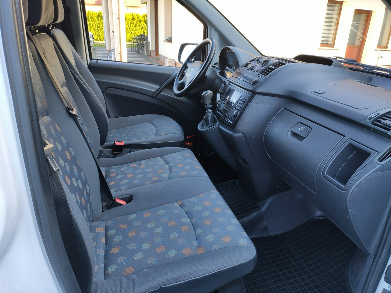 כלי רכב מסחרי קטן Mercedes Vito: תמונה 19