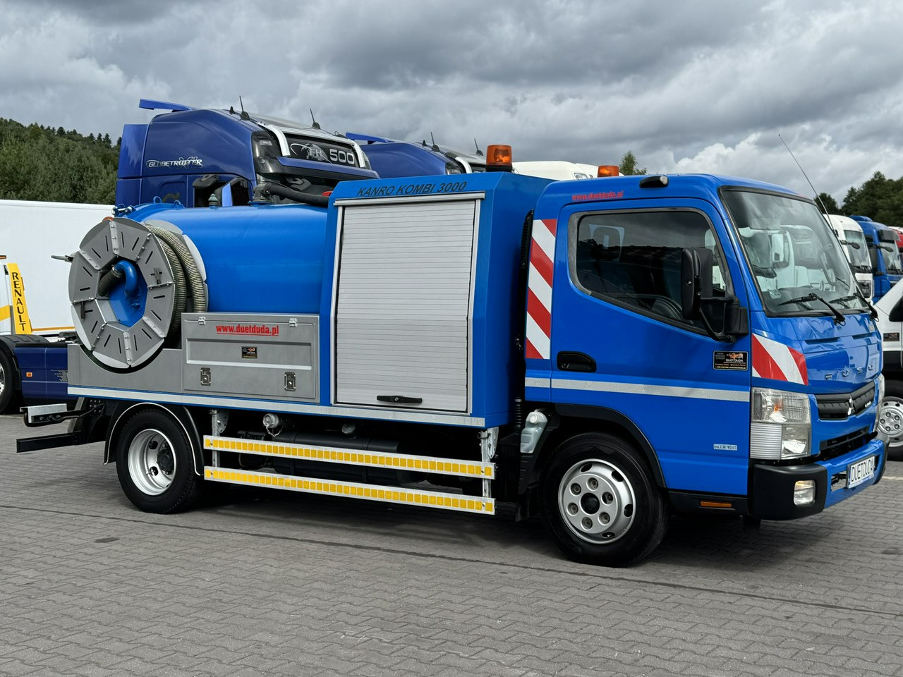 Mitsubishi Canter 7C18 3.0/150 KM Asenizcyjny - משאית ואקום: תמונה 4 Mitsubishi Canter 7C18 3.0/150 KM Asenizcyjny - משאית ואקום: תמונה 4