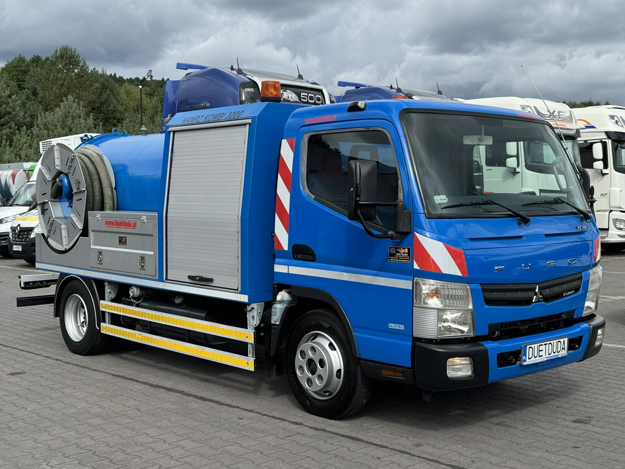 Mitsubishi Canter 7C18 3.0/150 KM Asenizcyjny - משאית ואקום: תמונה 1 Mitsubishi Canter 7C18 3.0/150 KM Asenizcyjny - משאית ואקום: תמונה 1