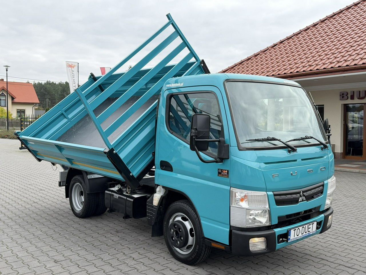 Mitsubishi Canter - כלי רכב מסחרי מזהיר: תמונה 4 Mitsubishi Canter - כלי רכב מסחרי מזהיר: תמונה 4