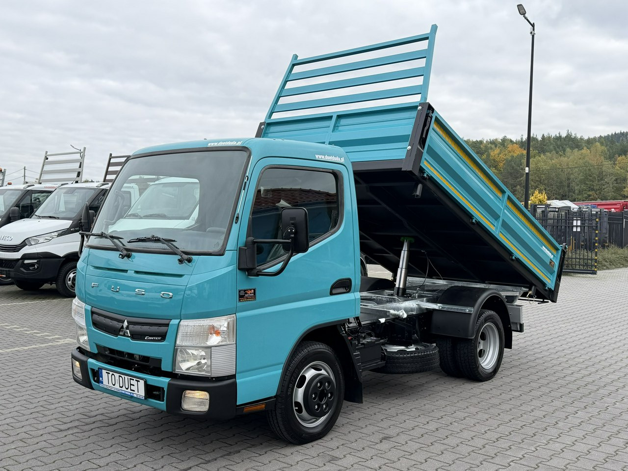 Mitsubishi Canter - כלי רכב מסחרי מזהיר: תמונה 5 Mitsubishi Canter - כלי רכב מסחרי מזהיר: תמונה 5