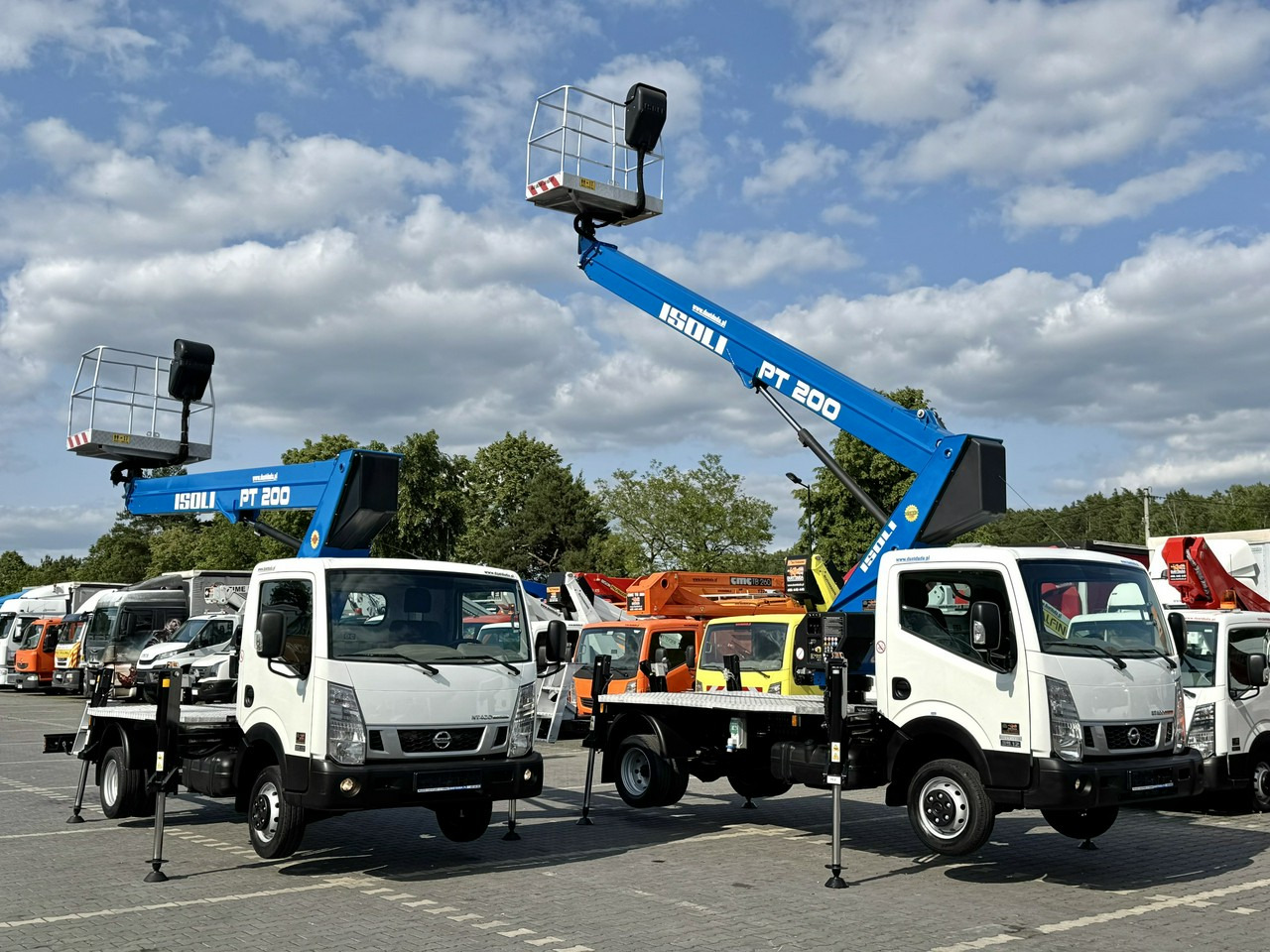 Nissan Cabstar - פלטפורמה אווירית מותקנת על משאית: תמונה 4 Nissan Cabstar - פלטפורמה אווירית מותקנת על משאית: תמונה 4